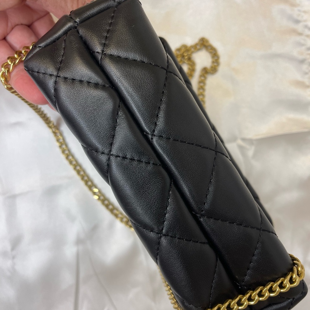 Ted Baker Ginn Quilted Sheep Grain Leather Crossbody Bag NWT - Picture 5 of 12